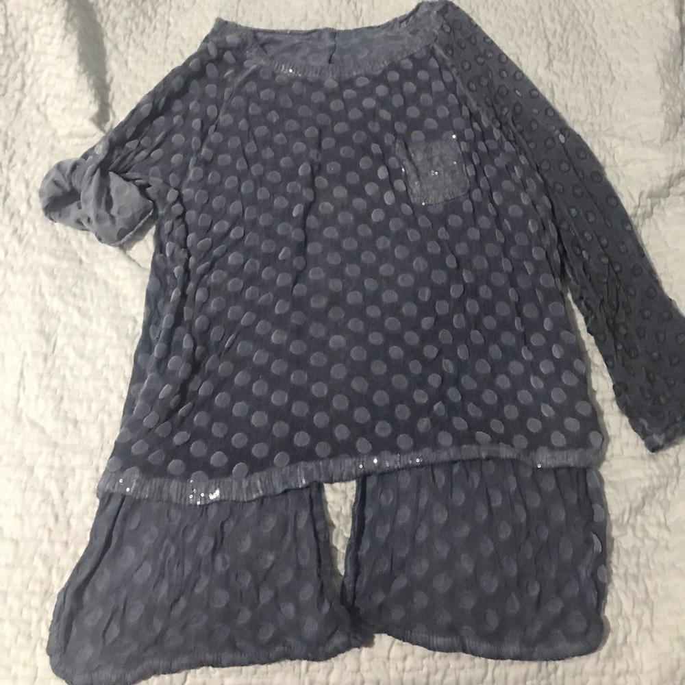 High low Long sleeve blouse